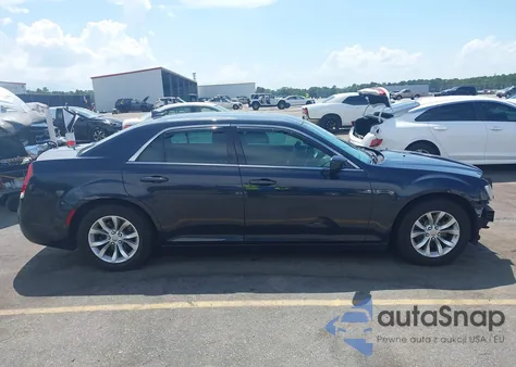 2015 Chrysler 300 Limited из США, поврежденный, VIN 2C3CCAAG6FH818332
